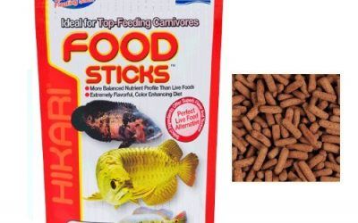 Hikari Food Sticks – Alimento Completo flotador para todas Le specie de Arowana y otros peces carnivori de superficie extrabright con comida vivo