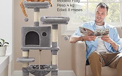 Feandrea Árbol para Gatos de Altura 112 cm, Torre para Gatos, con 11 Postes Rascadores, 2 Plataformas, 1 Cueva, 1 Hamaca, 2 Pompones, Tela de Felpa, Multinivel, Gris Claro PCT215W01
